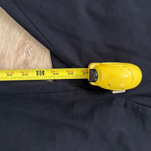 Men’s Uniqlo navy pants 32 waist - Picture 4 of 7